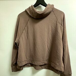 Old navy loose turtleneck loungewear size L boxy and crop fit gently worn